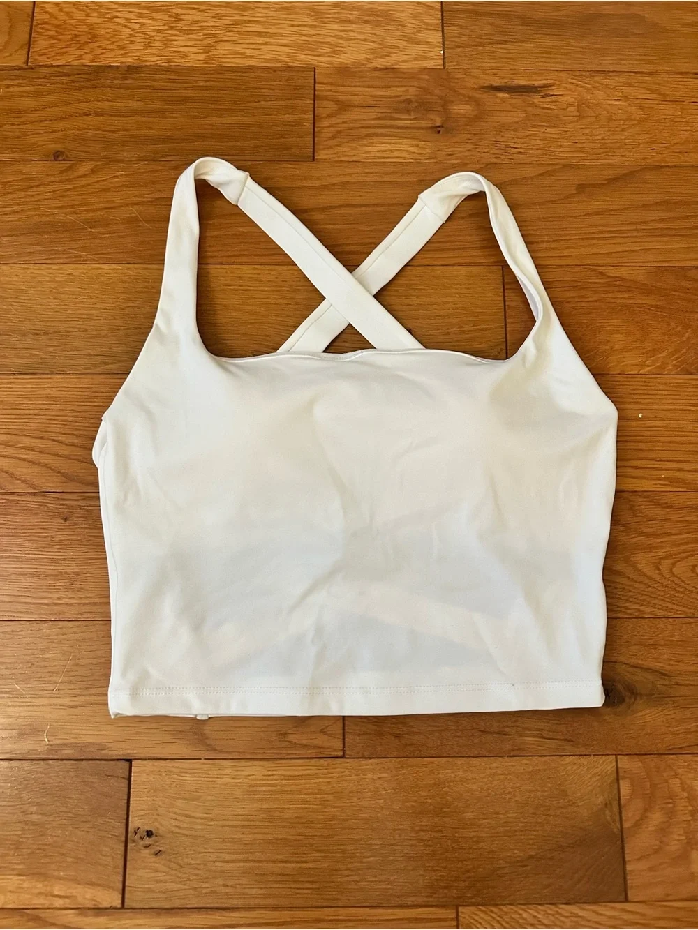 NWOT ALO Yoga White Cross-Strap Crop Bralette Workout Top